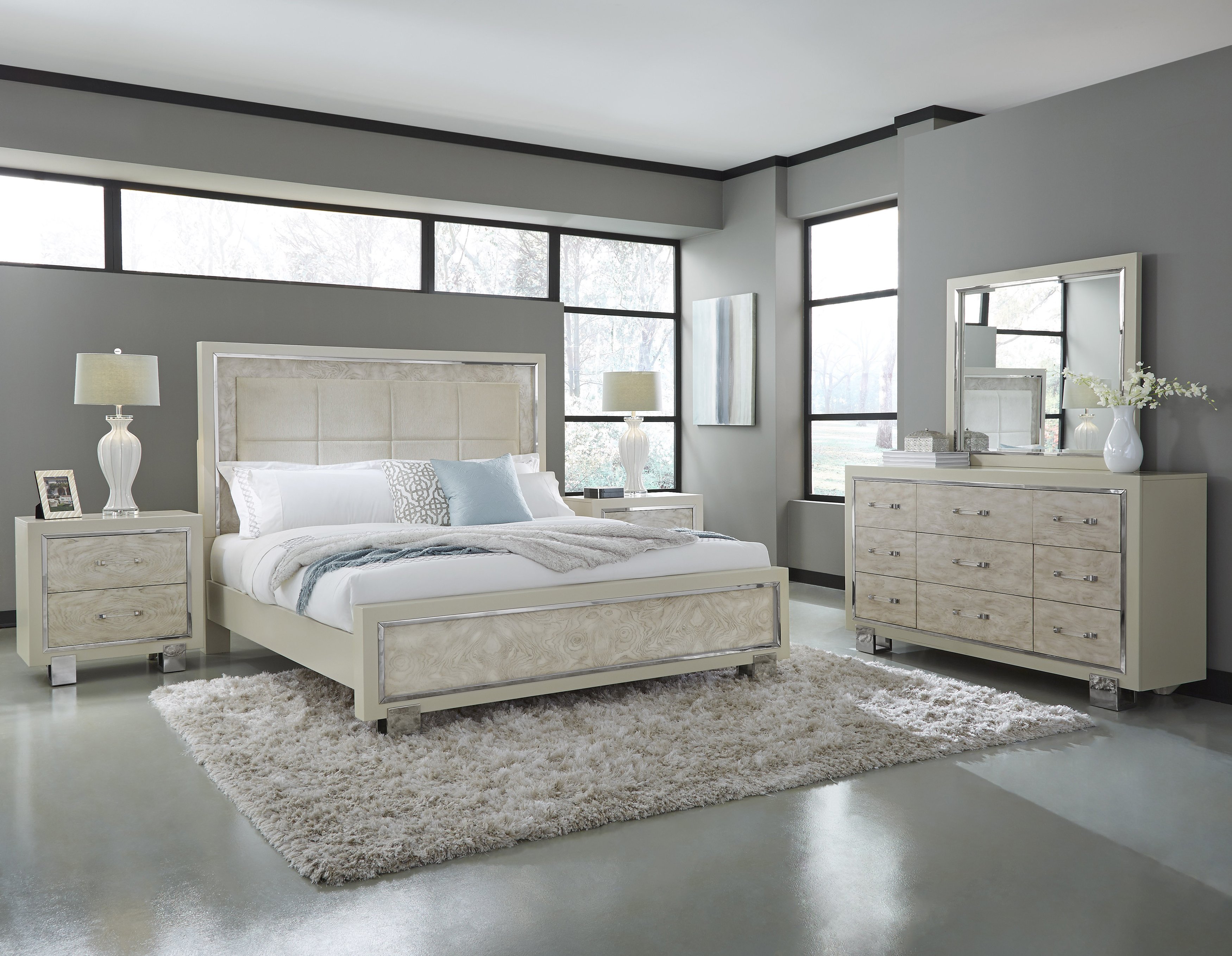 Pulaski Cydney Bedroom Collection