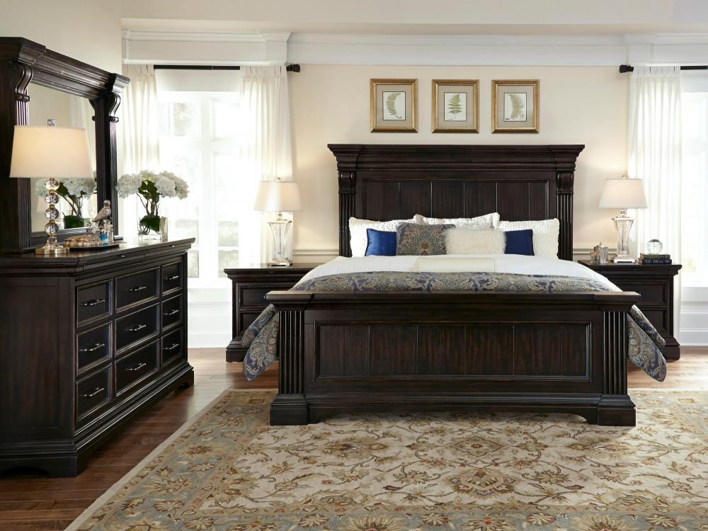 Pulaski Furniture Collection Pulaski Furniture Collection