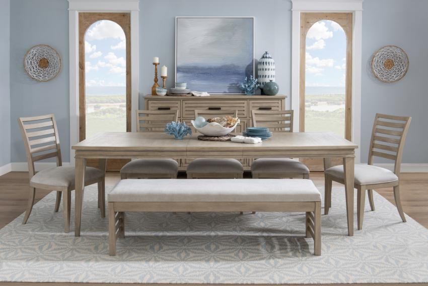 Edgewater - Soft Sand Dining Image 1