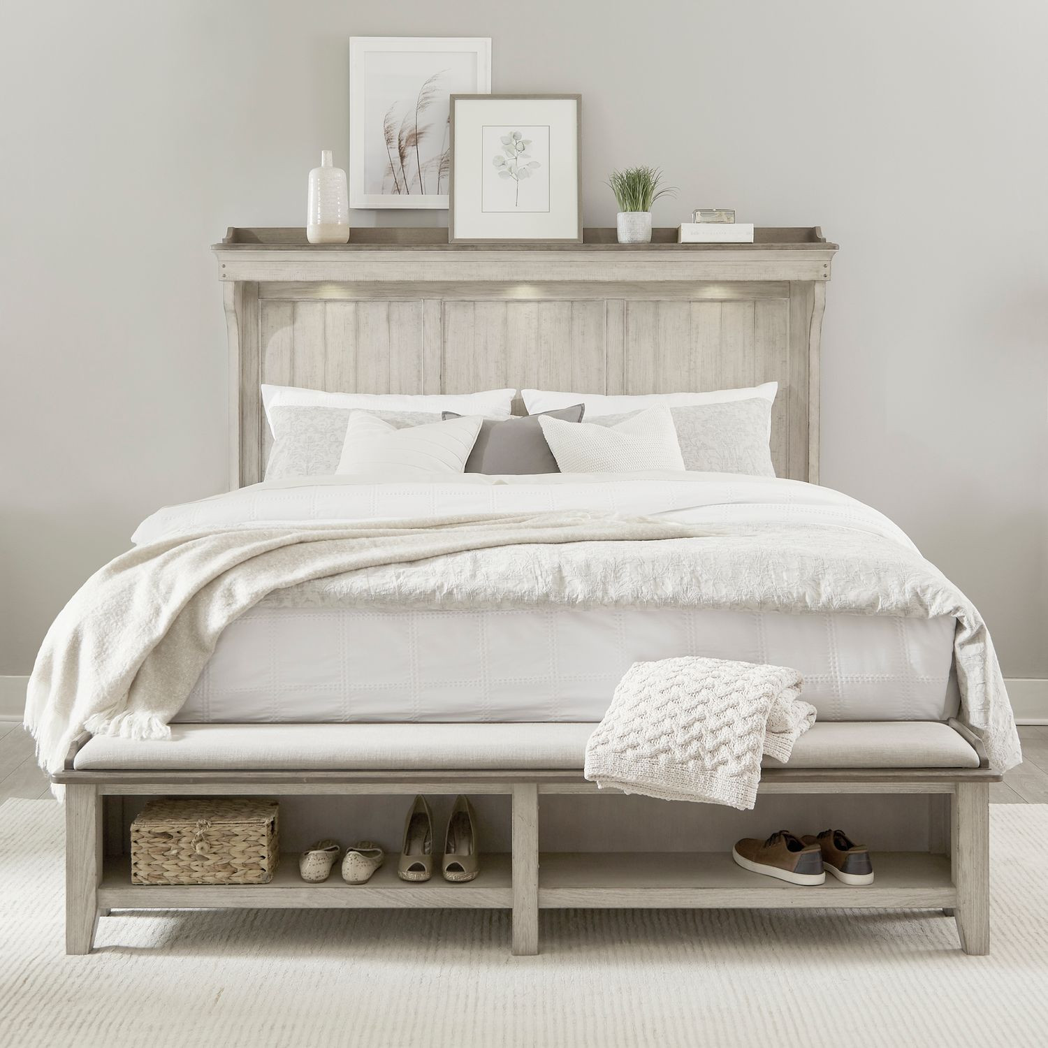 Queen Mantle Storage Bed