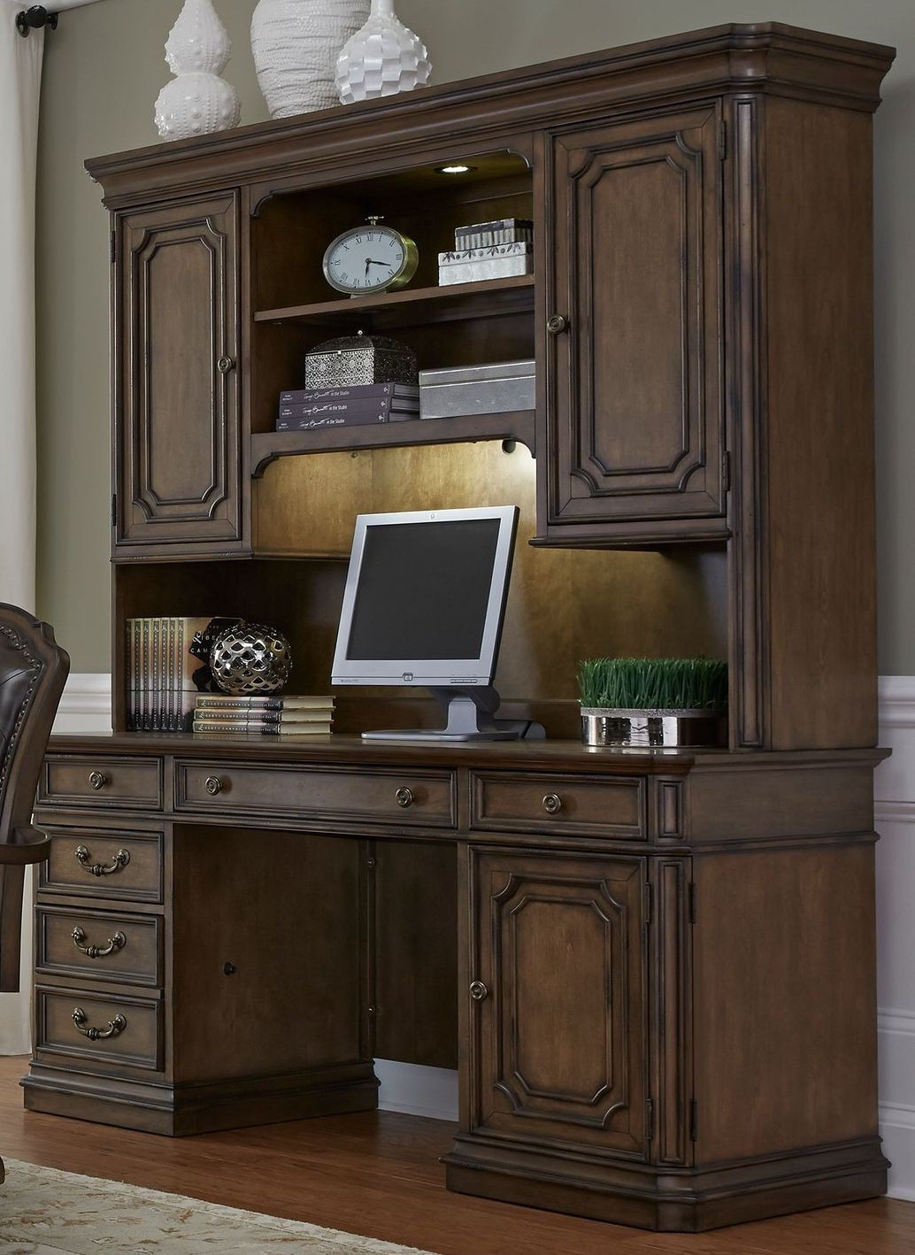 Jr Executive Credenza & Hutch Set