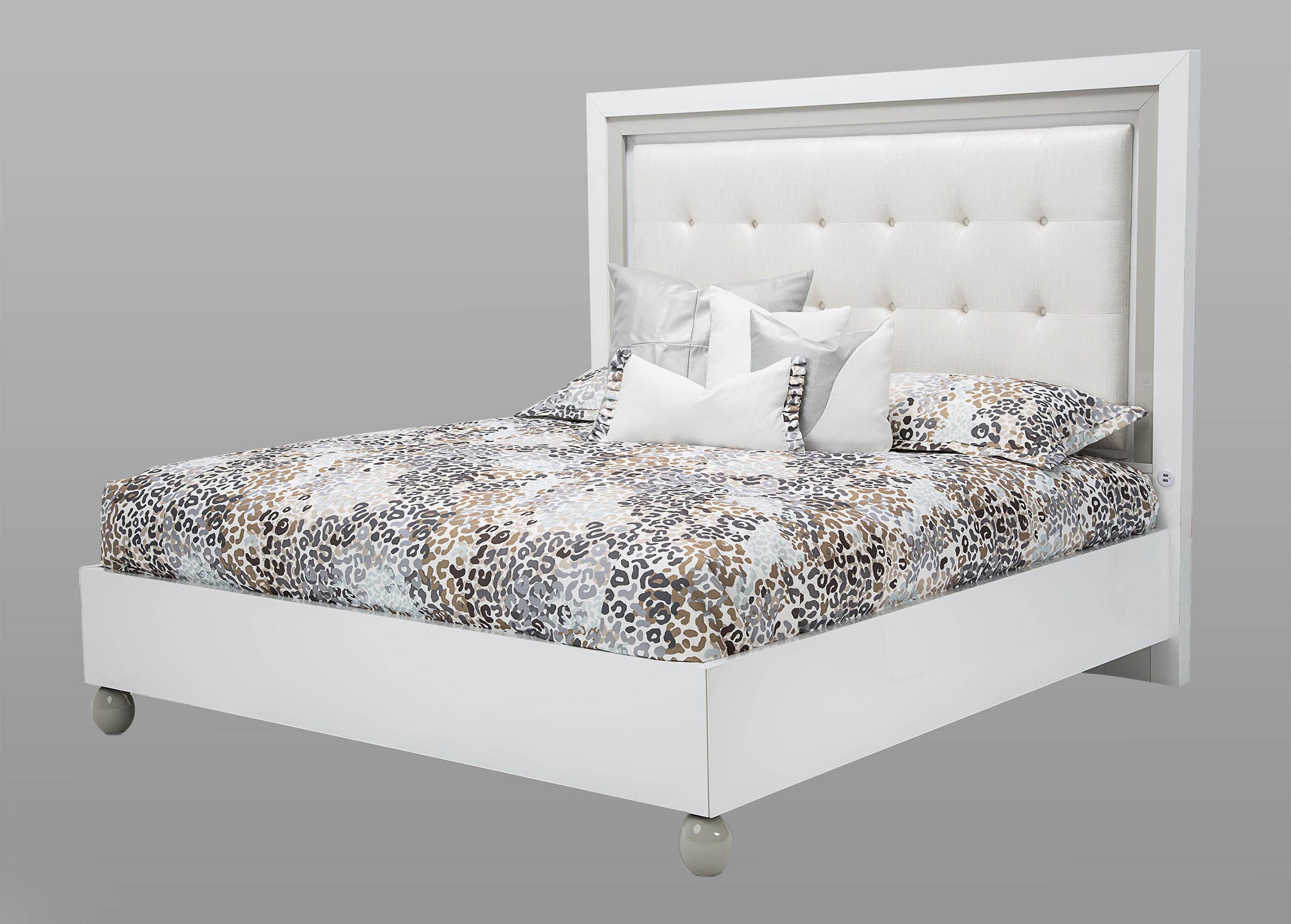 Queen Platform Bed-White Cloud