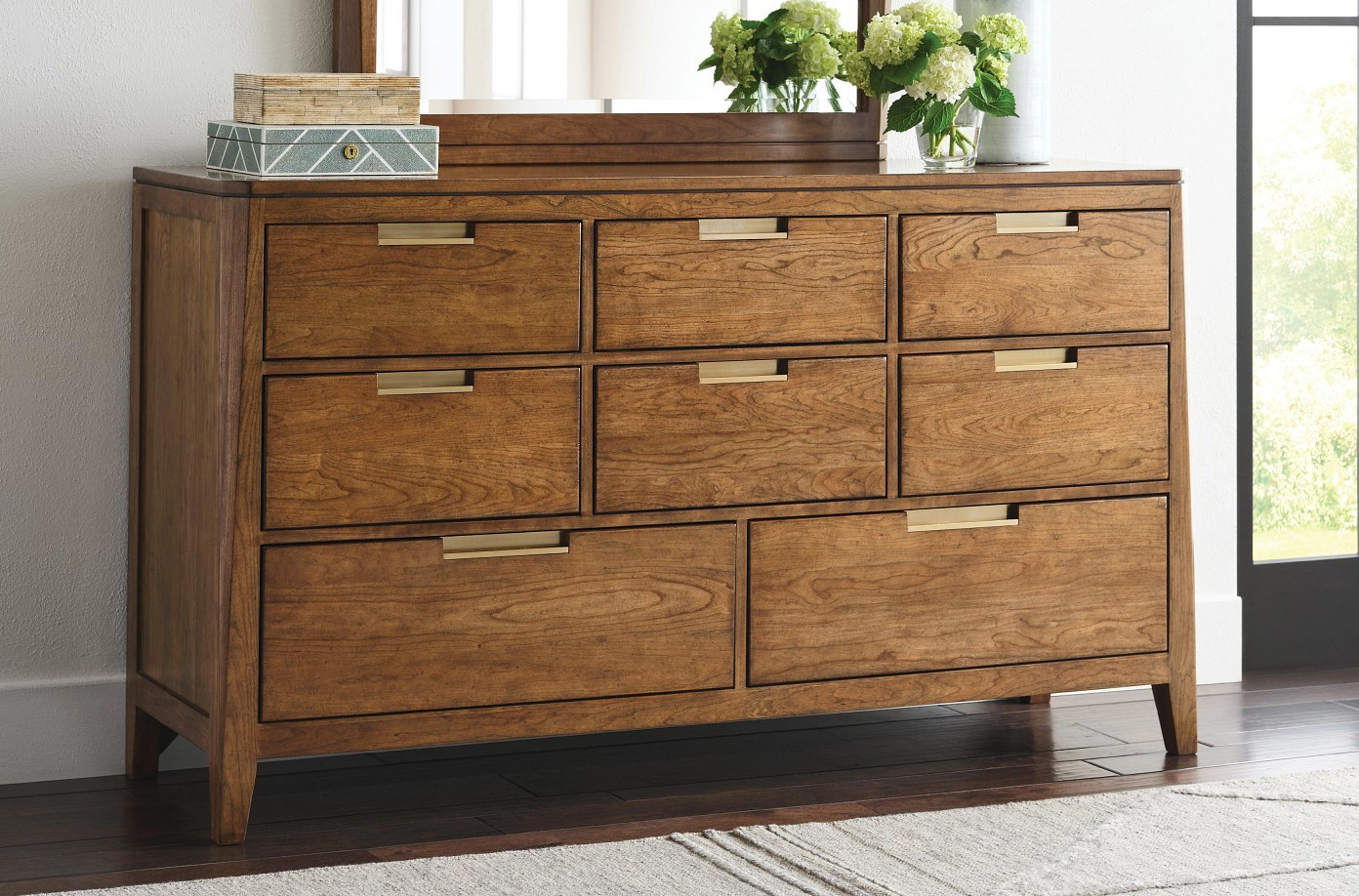 PROFILE DRESSER