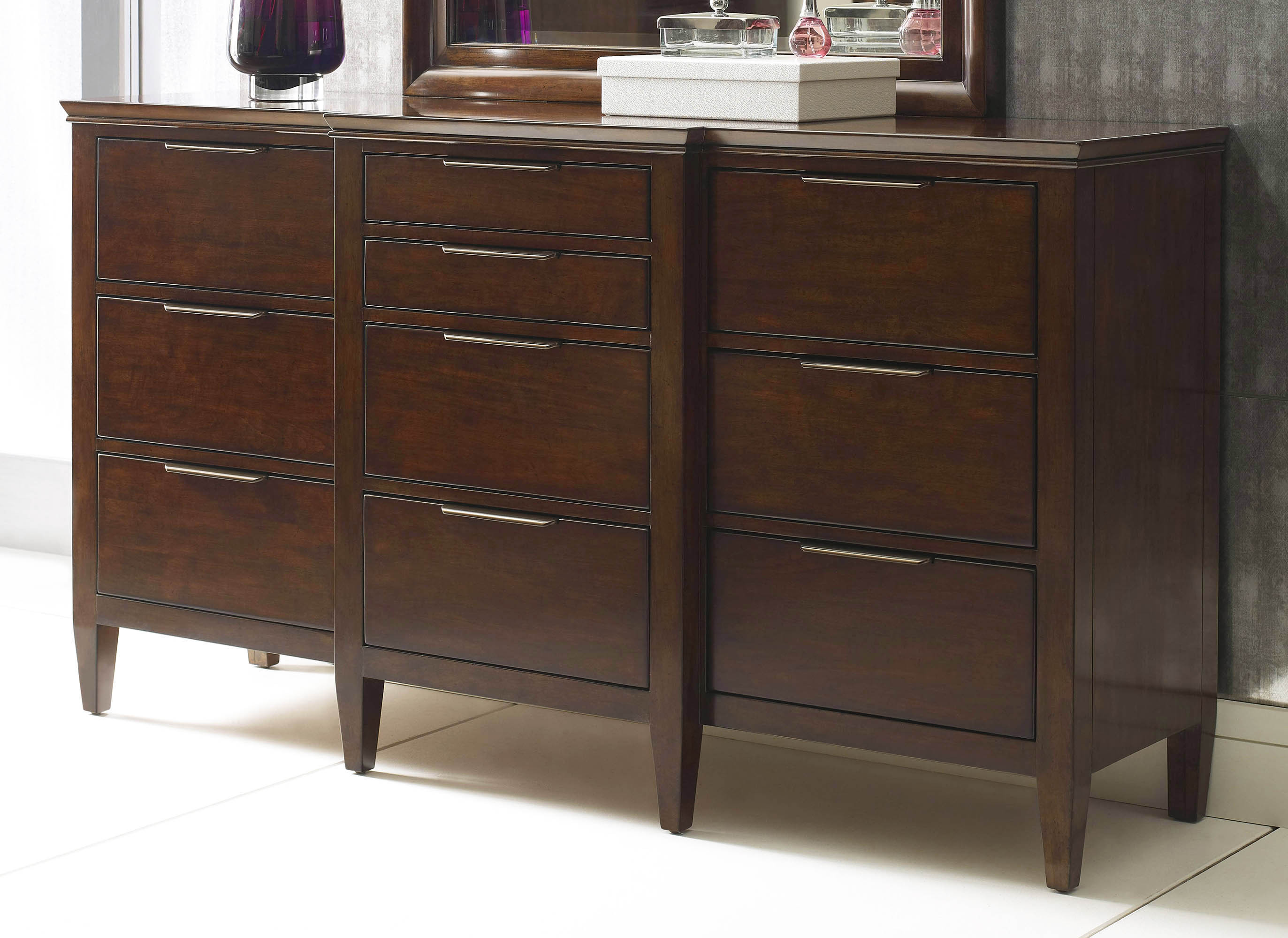 Bristow Dresser