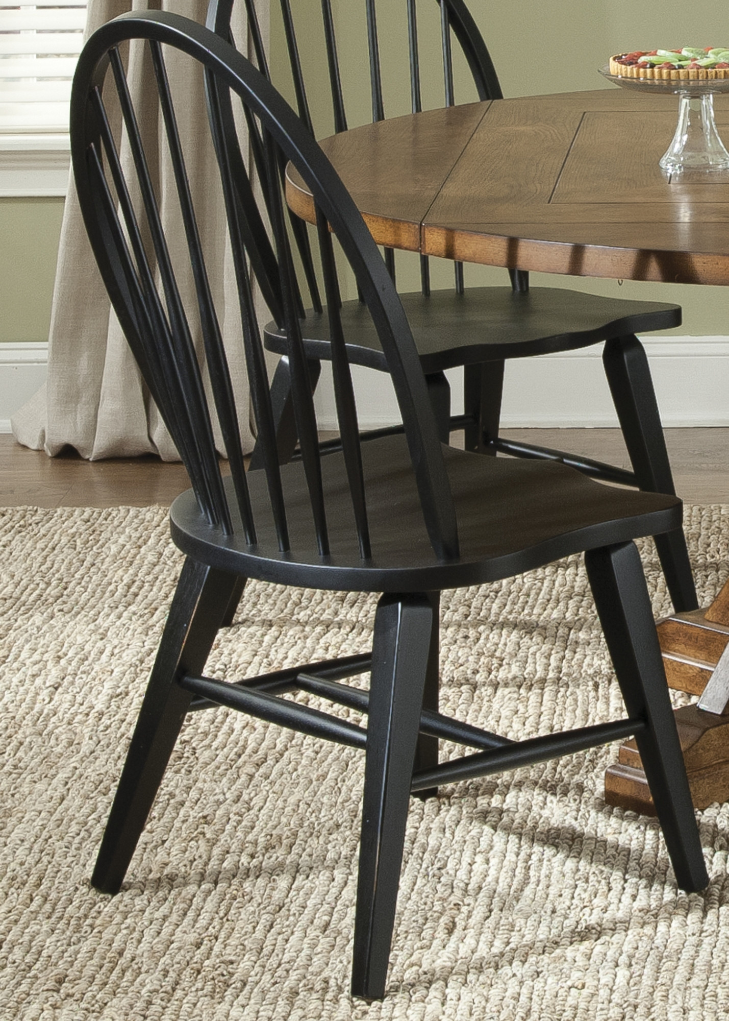 Windsor Back Side Chair-Black