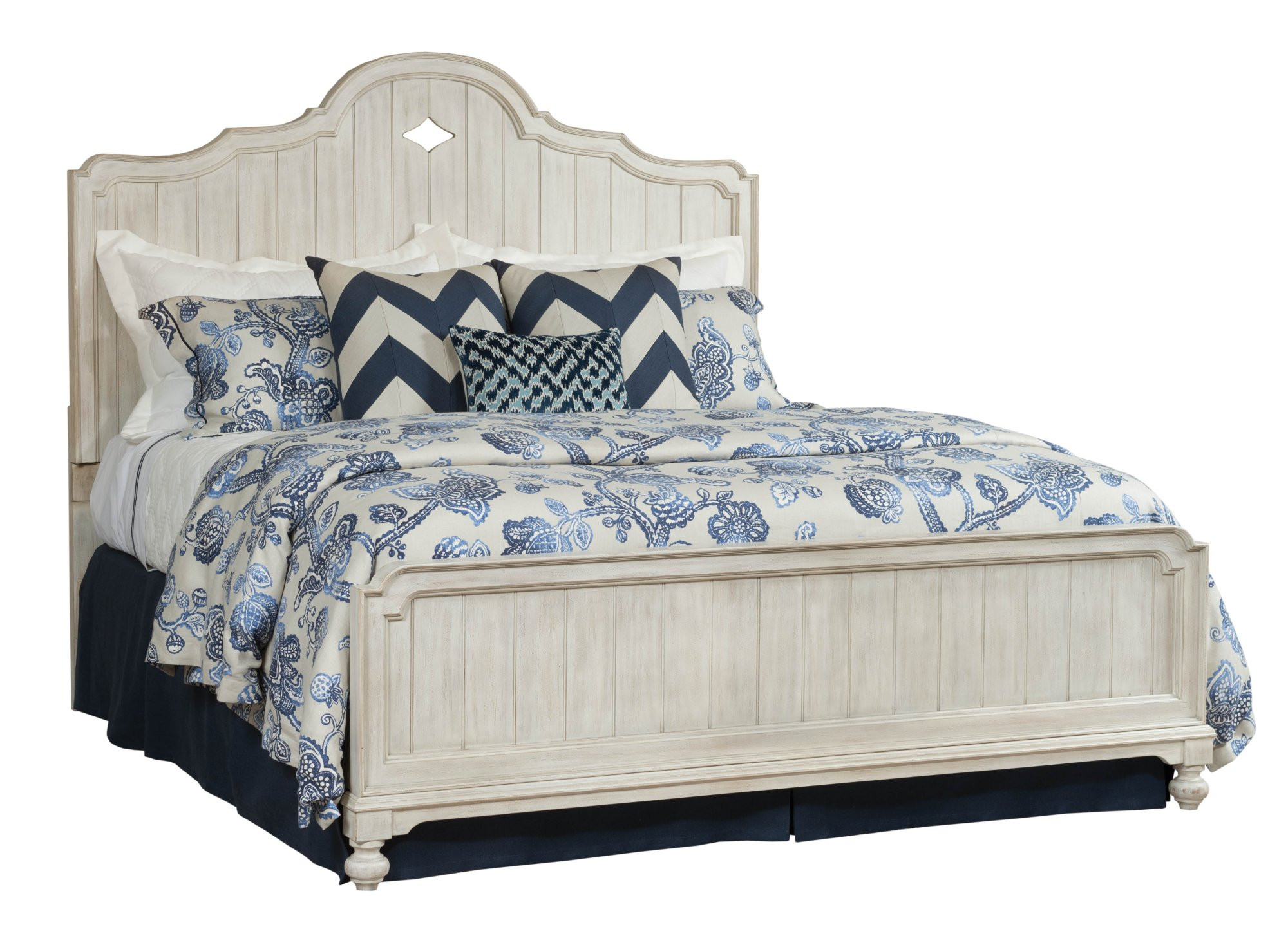King Laurel Panel Bed