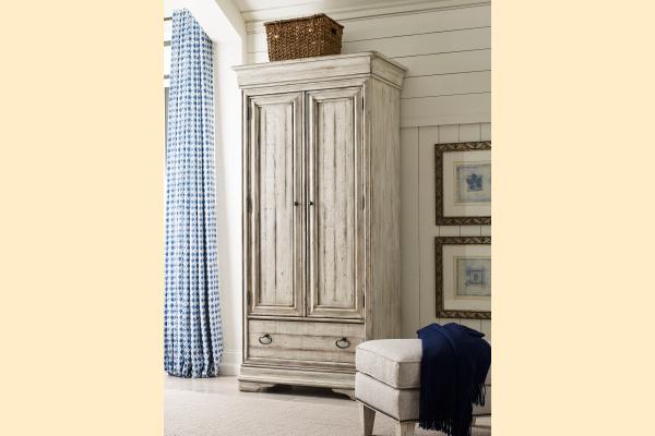 Kincaid Selwyn Bryant Armoire