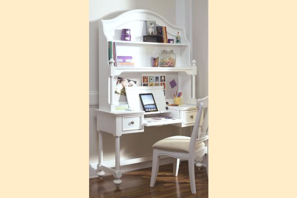 Legacy Kids Madison LK Desk w/ Hutch